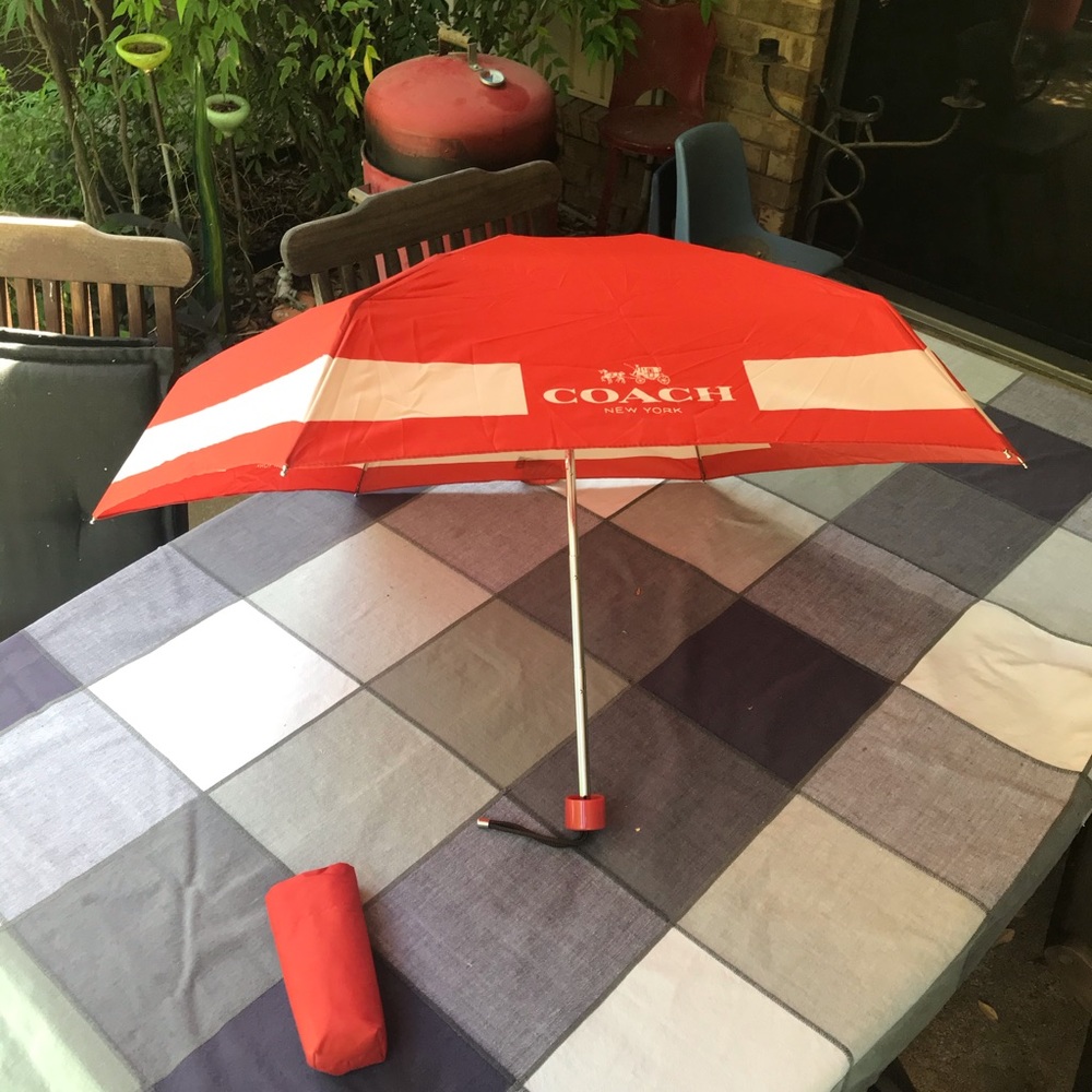 Coach umbrella